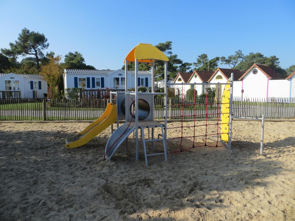 Camping Paradis Les Galets De La Molliere กาเยอ-ซูร์-แม ภายนอก รูปภาพ