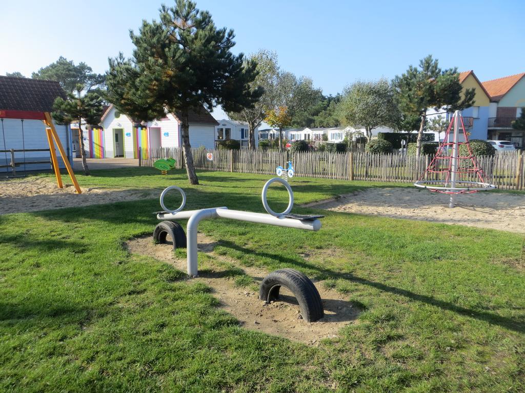 Camping Paradis Les Galets De La Molliere กาเยอ-ซูร์-แม ภายนอก รูปภาพ
