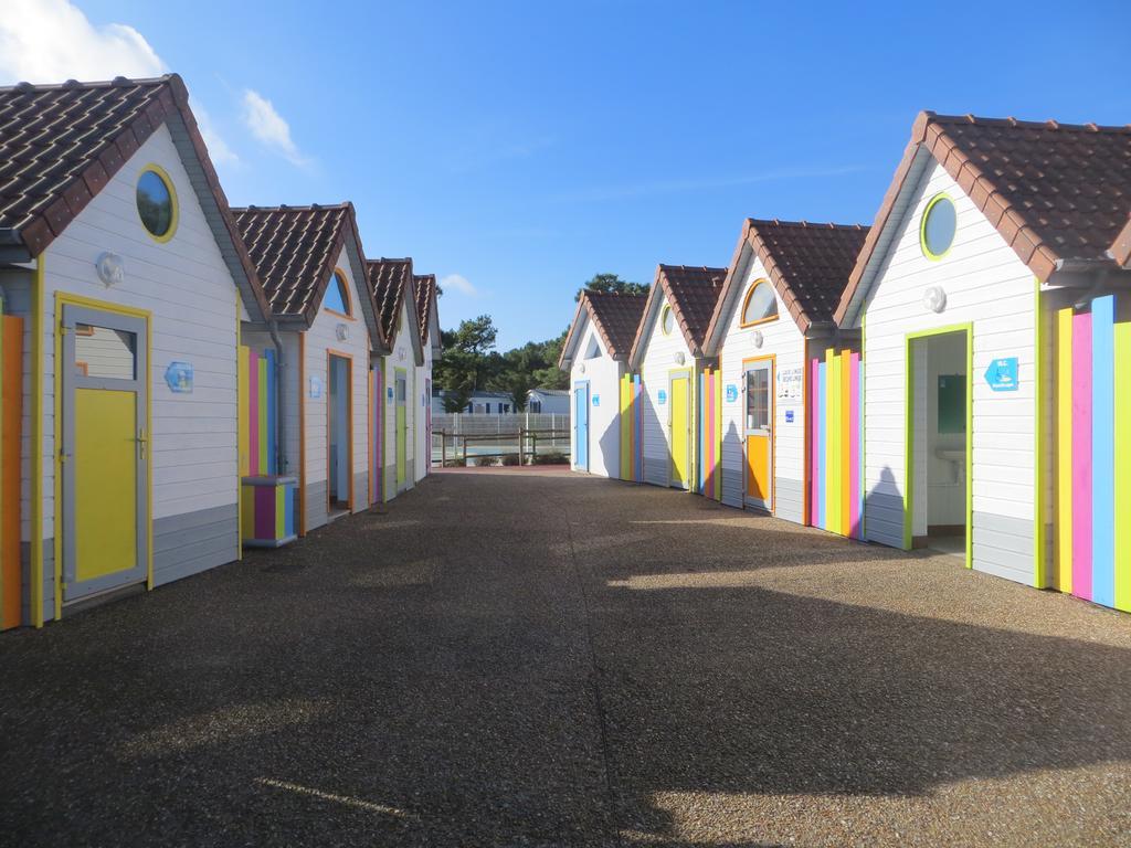 Camping Paradis Les Galets De La Molliere กาเยอ-ซูร์-แม ภายนอก รูปภาพ